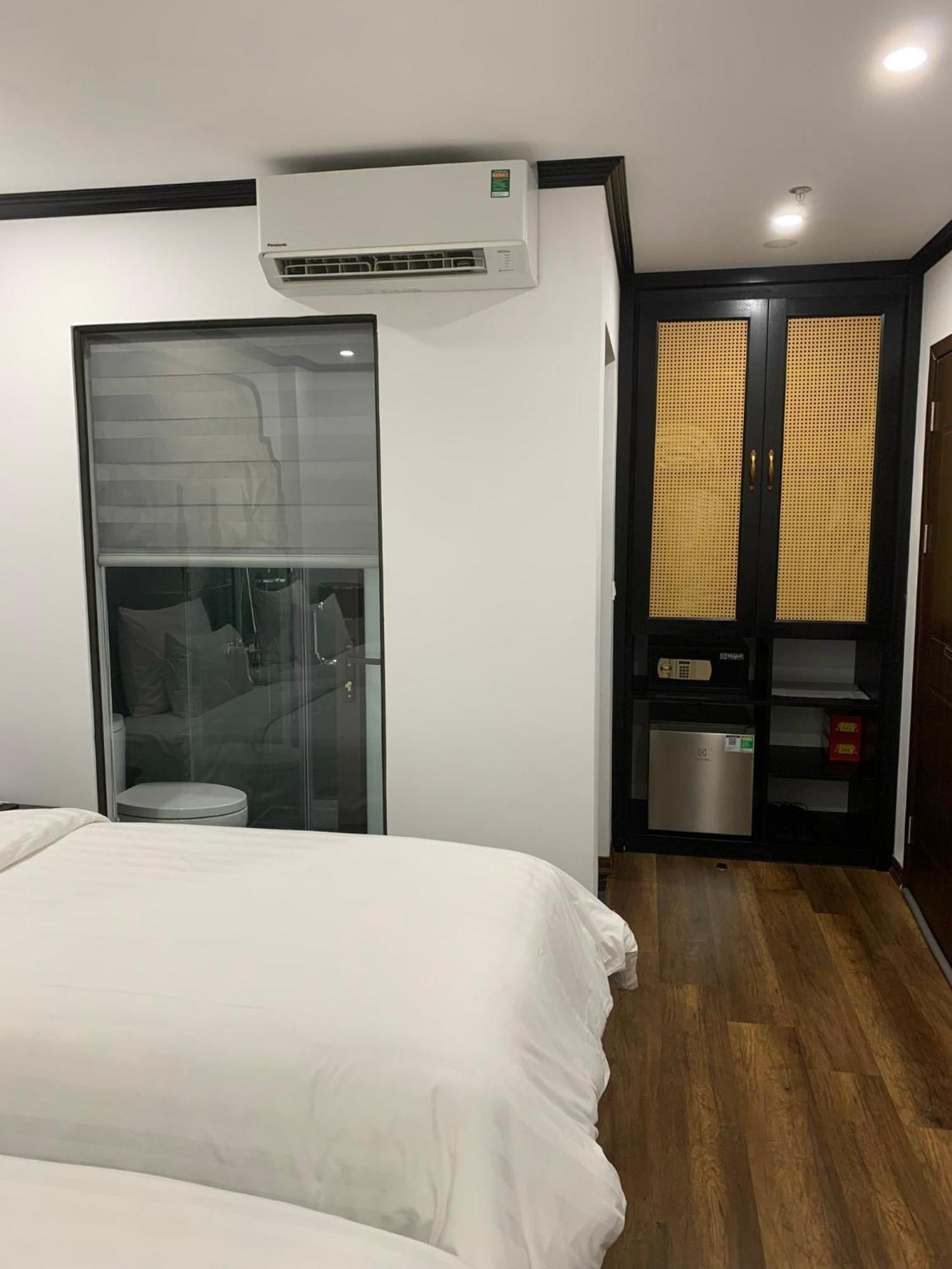 Aquarius Premium Hotel ハノイ市 エクステリア 写真