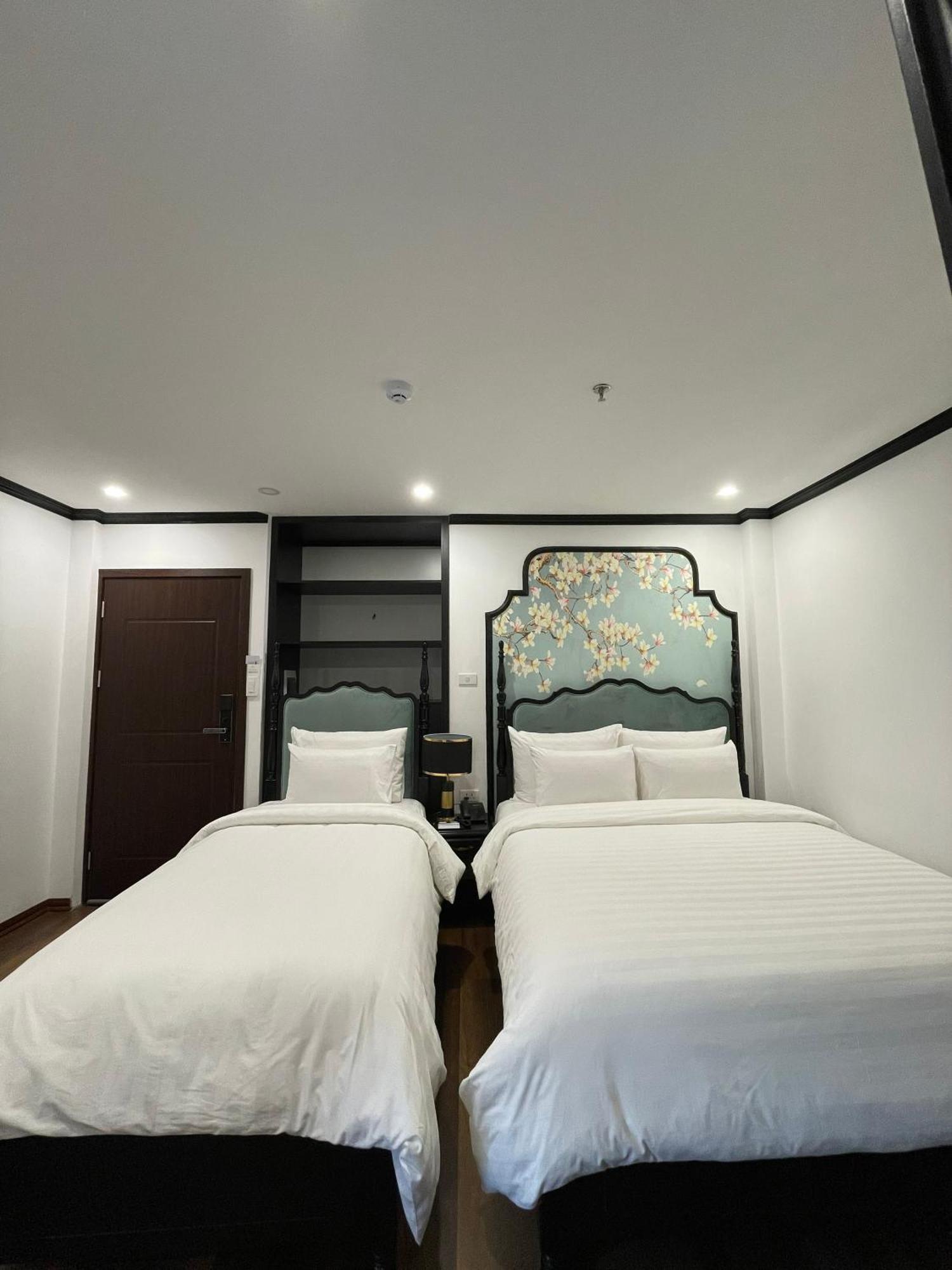 Aquarius Premium Hotel ハノイ市 エクステリア 写真