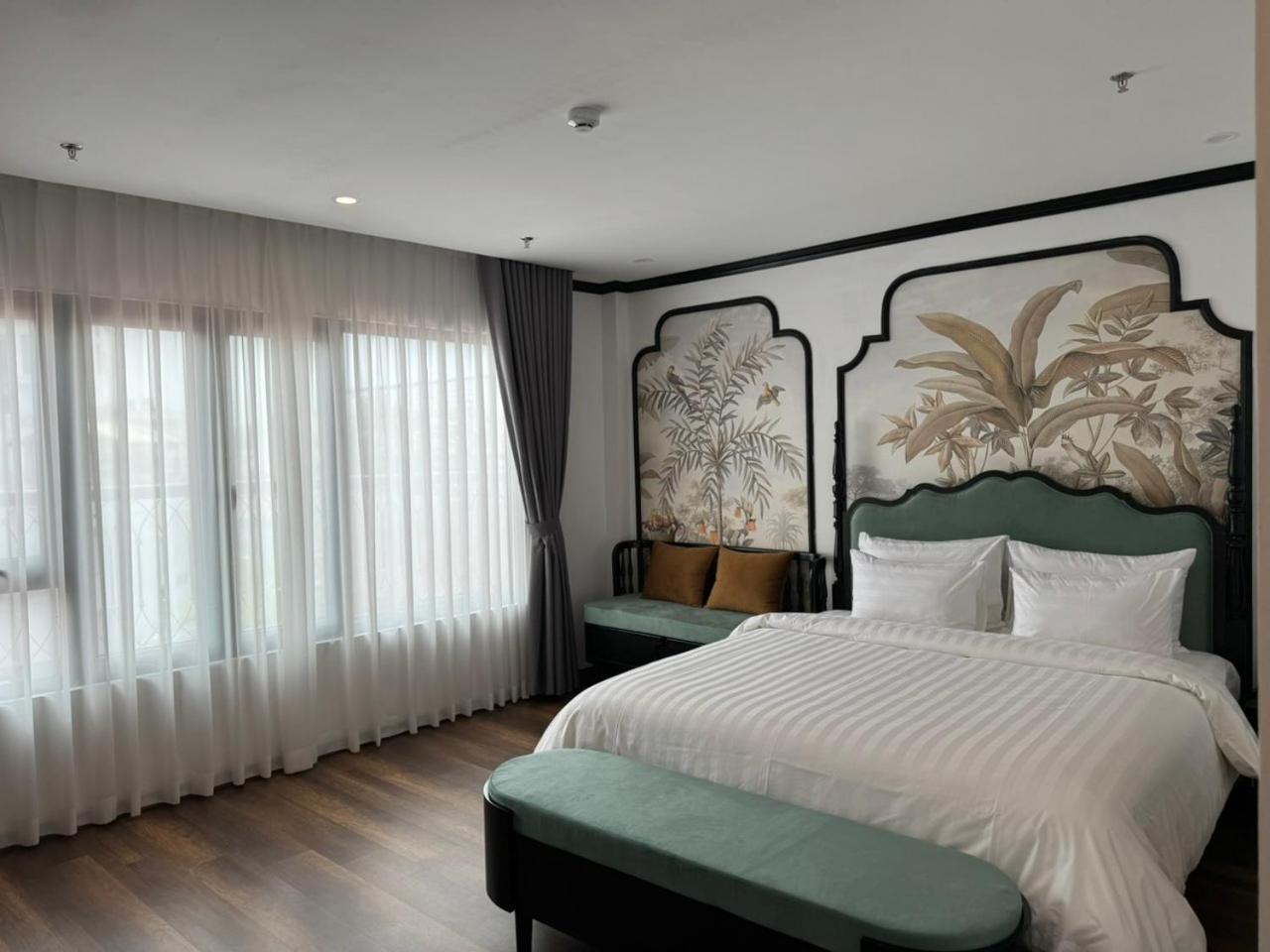 Aquarius Premium Hotel ハノイ市 エクステリア 写真