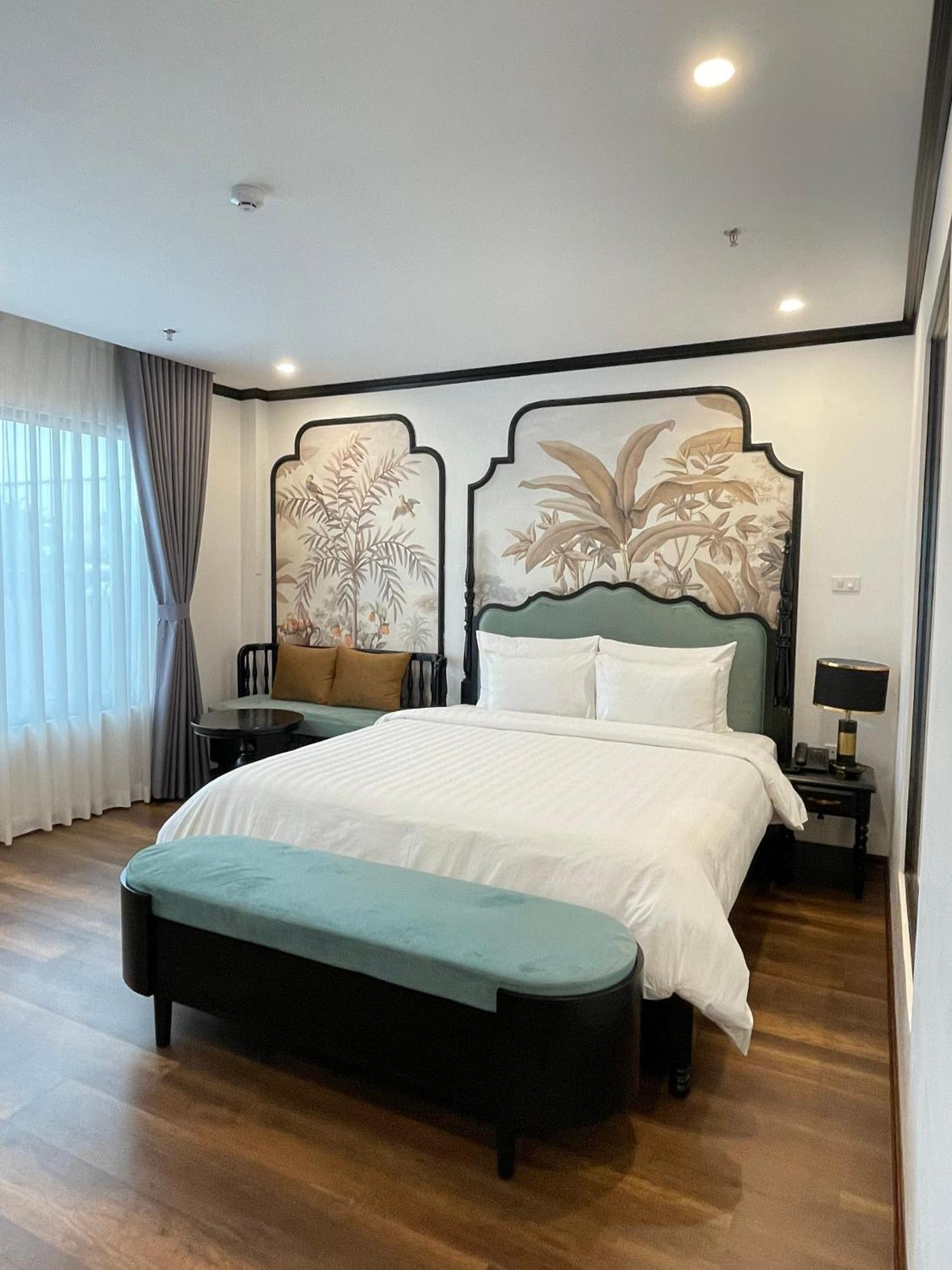 Aquarius Premium Hotel ハノイ市 エクステリア 写真