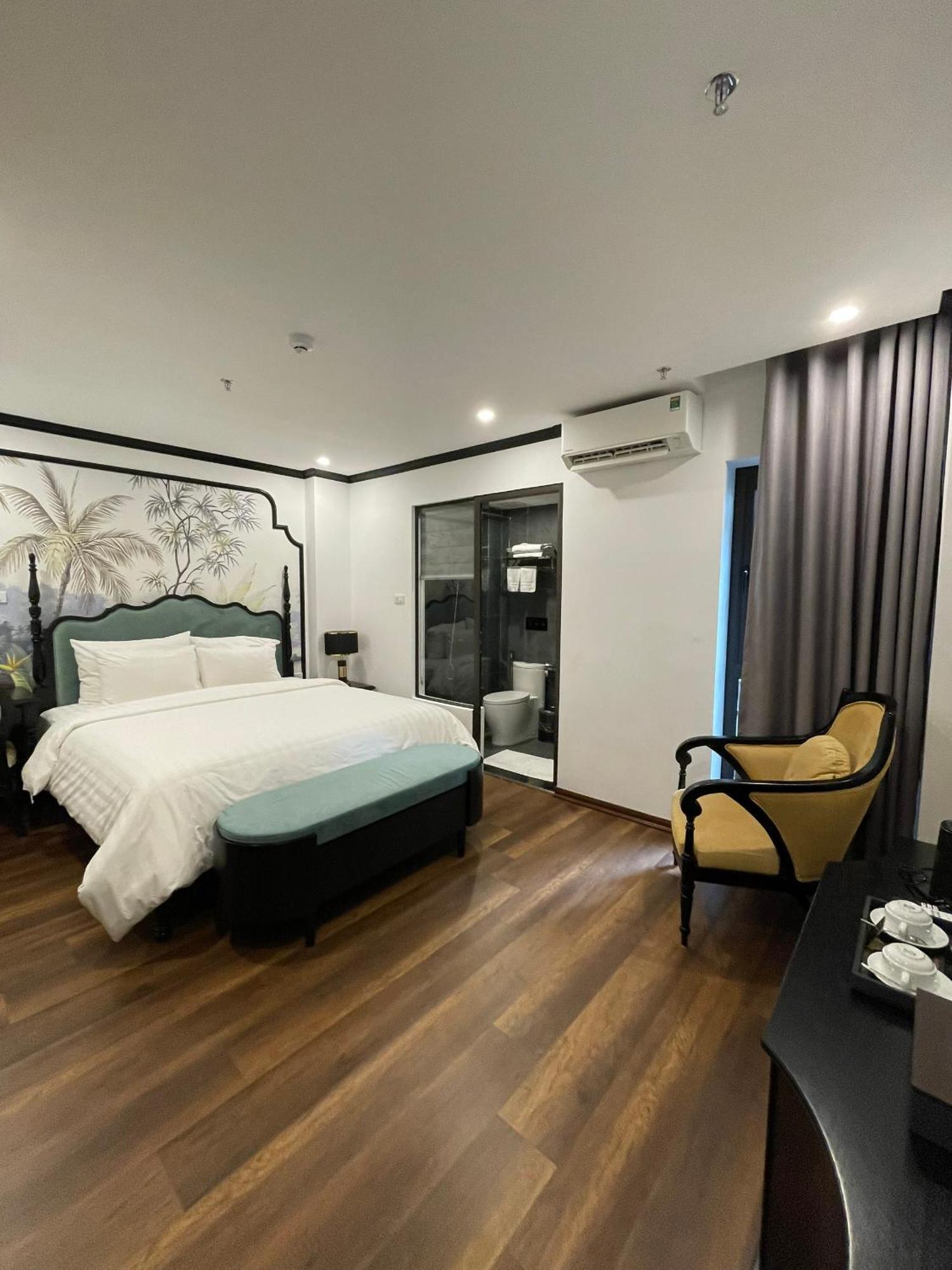 Aquarius Premium Hotel ハノイ市 エクステリア 写真